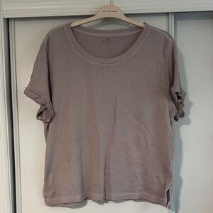 Athleta Women's Dusty Lavender Short Sleeve Tee